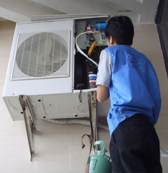 科尔沁右翼中空调开机无反应维修